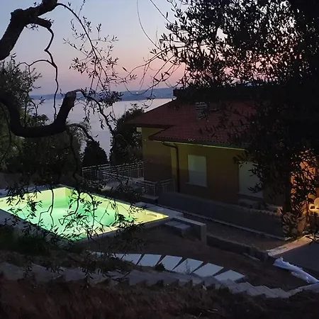 Malu - Mara - Piscina E Vista Daire